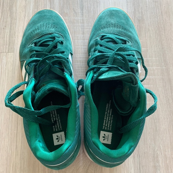 Adidas Men's Tyshawn Shoes (US size 10.5) - Picture 4 of 6